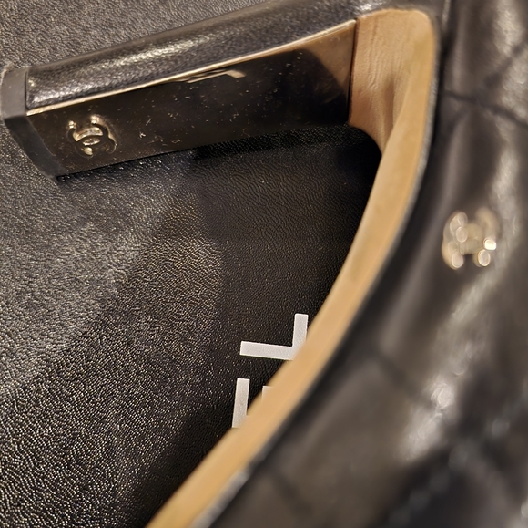 Chanel Leather Pumps Black & Black  CC Charms All Over  Authentic Retail $3,250 - Picture 6 of 9